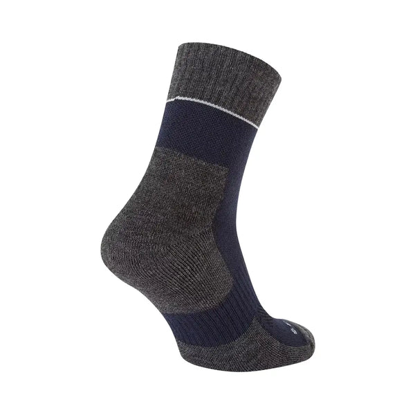 Heal detail of a Sealskinz Thurton walking sock on navy/grey colour