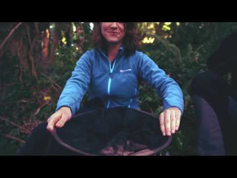 Instruction video for Lifesystems Mosquito Head Nets
